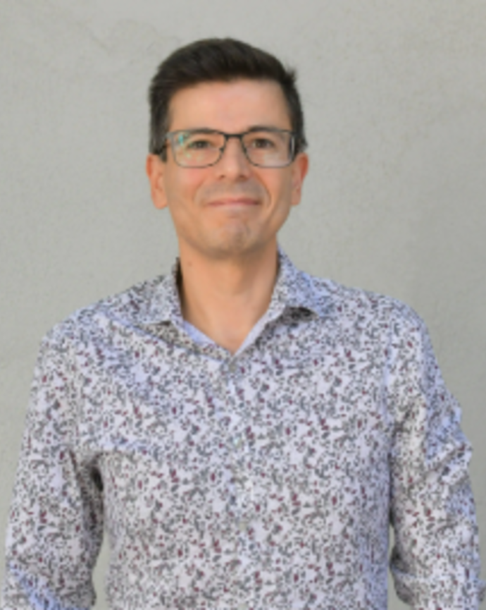 Patricio Rodriguez headshot (cropped)